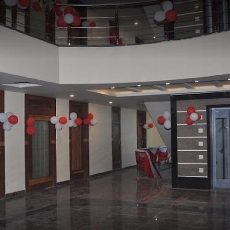 Hotel Bns International Sasarām Buitenkant foto
