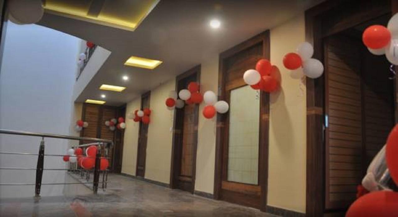 Hotel Bns International Sasarām Buitenkant foto