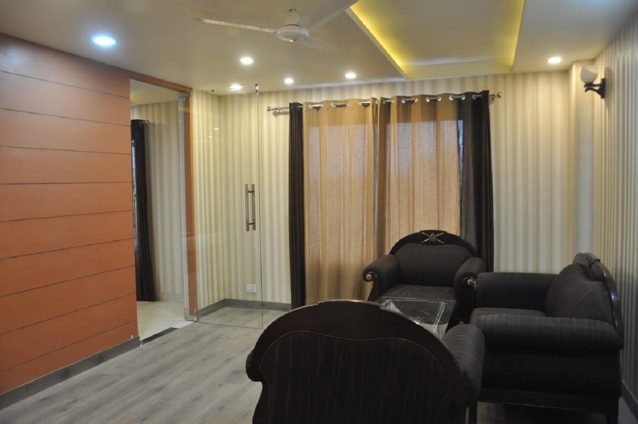 Hotel Bns International Sasarām Buitenkant foto